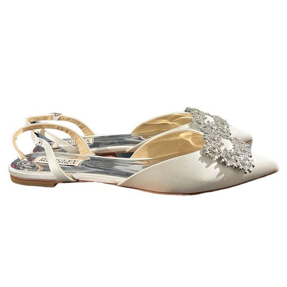 Badgley Mischka 6.5 White Satin Saga Crystal Flat Point Toe Slingbacks Silver - Picture 1 of 10